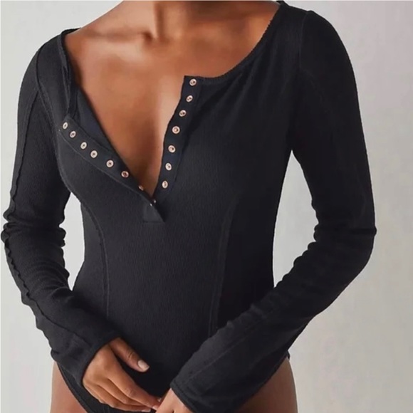 NWT- Free People Black Sloan Bodysuit w/ snap closure and thumbhole sleeves - Picture 8 of 8